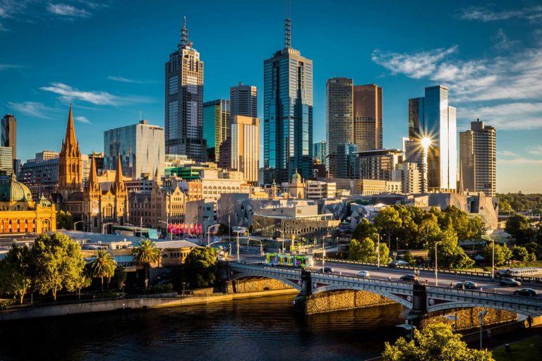 Great Ocean Road East–Adelaide to Melbourne