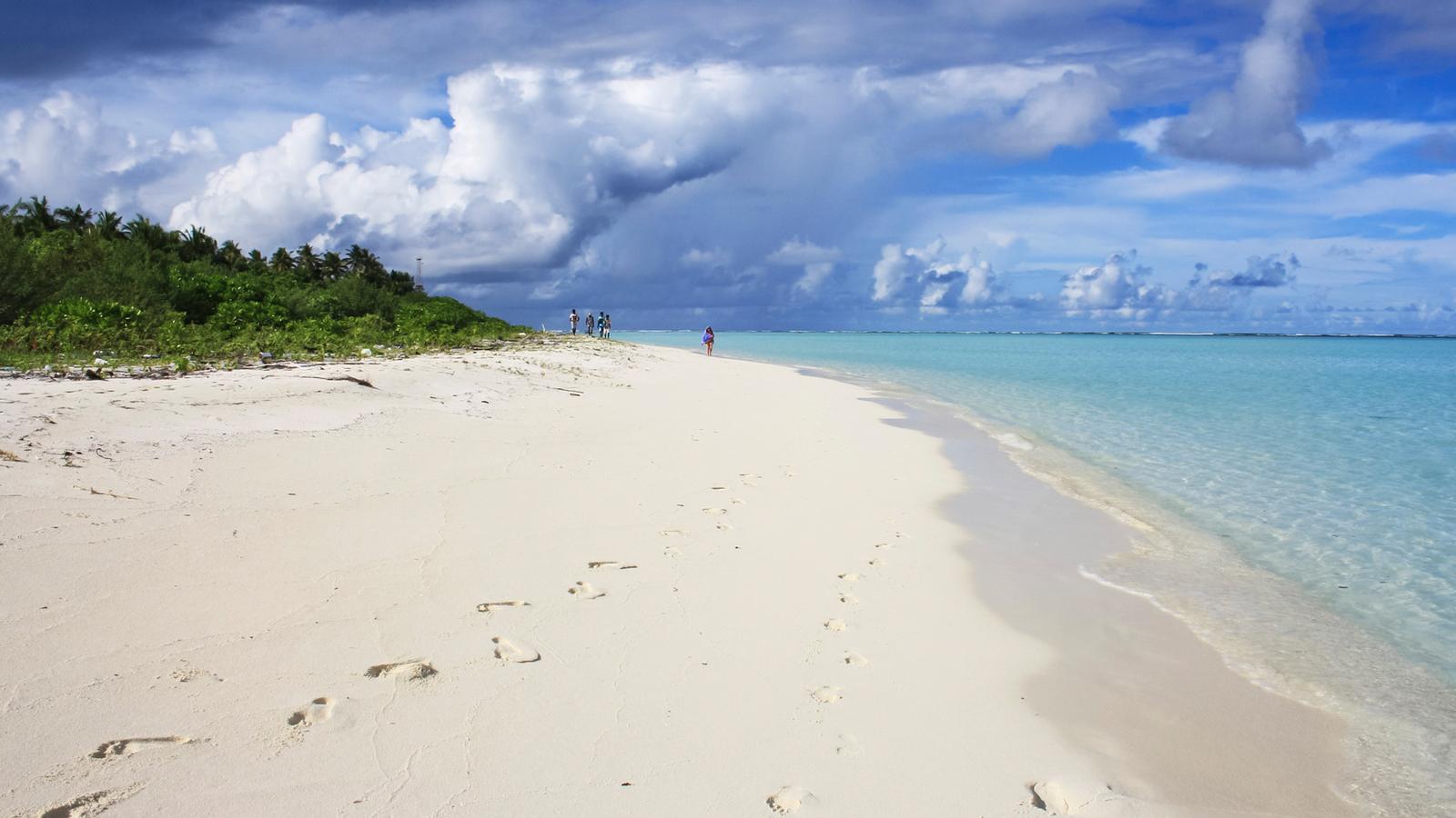 Maldives Island Hopping